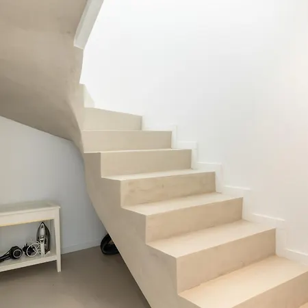 Villa Stemma -stone Above *